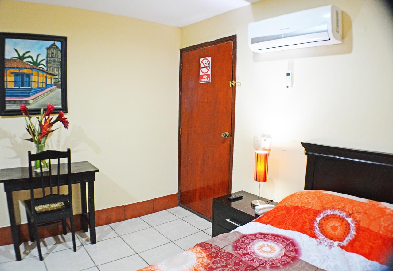 Hotel Plaza Cosiguina Chinandega Exteriér fotografie